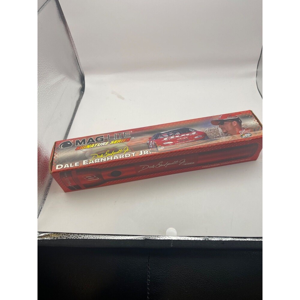 Mag-Lite Dale Earnhardt Jr Signature Series 3D Flashlight New Sealed NASCAR USA